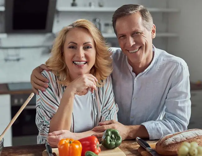 Eat Healthier Diet - Benefits of Dental Implants