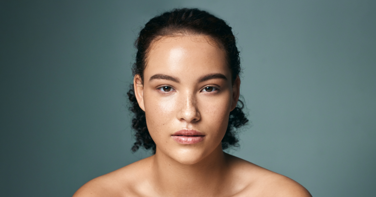 How Diet and Lifestyle Choices Affect Oily Skin