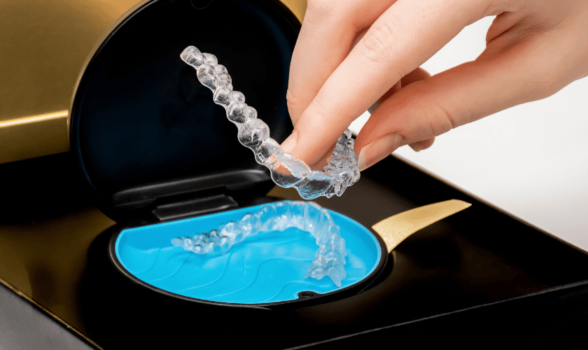 storing aligners